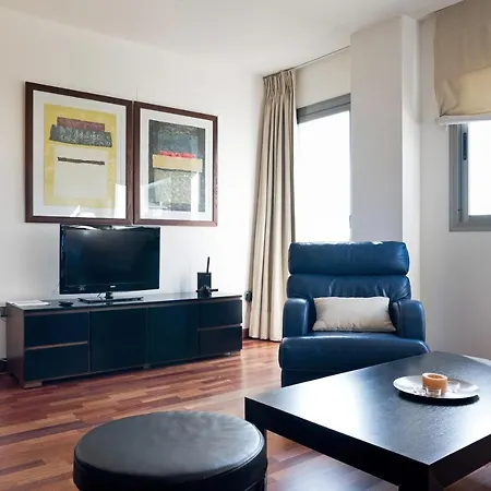 Urbanchicmalaga 3-bedroom Sea Mountain Views, Pool, Parking * Торремолінос